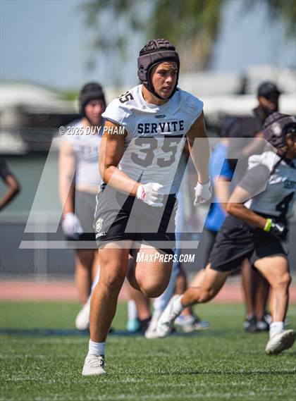 Thumbnail 3 in La Sierra vs Servite (7 on 7 Brave 8 Invitational) photogallery.