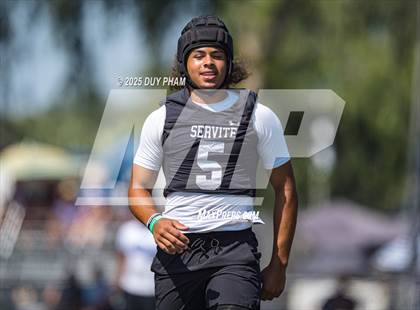 Thumbnail 2 in La Sierra vs Servite (7 on 7 Brave 8 Invitational) photogallery.