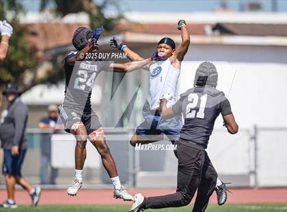 Thumbnail 3 in La Sierra vs Servite (7 on 7 Brave 8 Invitational) photogallery.