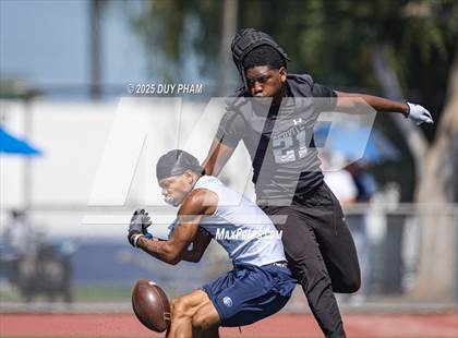 Thumbnail 2 in La Sierra vs Servite (7 on 7 Brave 8 Invitational) photogallery.