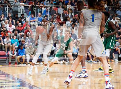 Thumbnail 2 in Tampa Catholic vs. Hillcrest Prep (Holiday Invitational) photogallery.