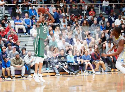 Thumbnail 3 in Tampa Catholic vs. Hillcrest Prep (Holiday Invitational) photogallery.