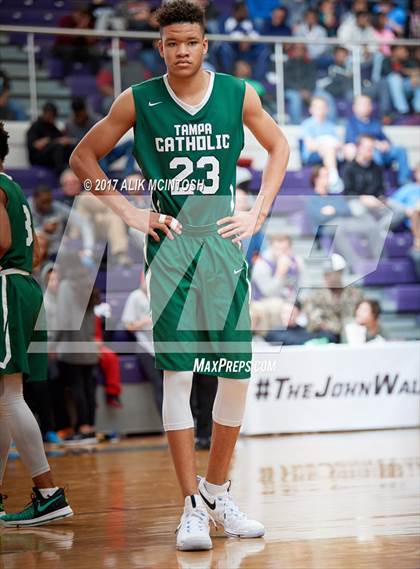 Thumbnail 3 in Tampa Catholic vs. Hillcrest Prep (Holiday Invitational) photogallery.