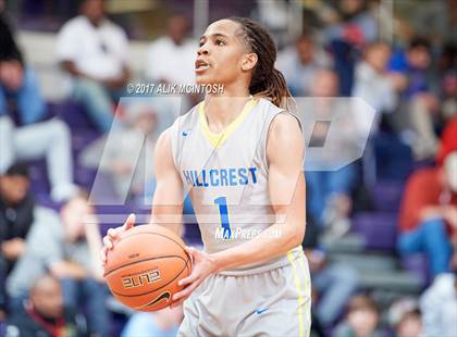 Thumbnail 1 in Tampa Catholic vs. Hillcrest Prep (Holiday Invitational) photogallery.