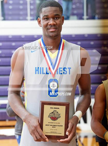 Thumbnail 2 in Tampa Catholic vs. Hillcrest Prep (Holiday Invitational) photogallery.