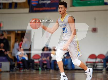Thumbnail 2 in Tampa Catholic vs. Hillcrest Prep (Holiday Invitational) photogallery.
