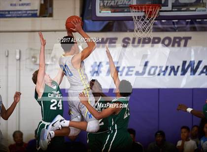 Thumbnail 3 in Tampa Catholic vs. Hillcrest Prep (Holiday Invitational) photogallery.
