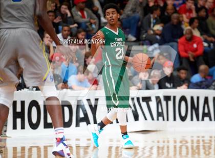 Thumbnail 3 in Tampa Catholic vs. Hillcrest Prep (Holiday Invitational) photogallery.