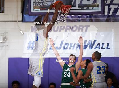 Thumbnail 3 in Tampa Catholic vs. Hillcrest Prep (Holiday Invitational) photogallery.
