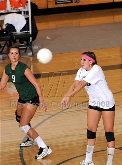 Thumbnail 1 in Thousand Oaks @ Moorpark photogallery.
