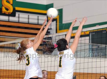 Thumbnail 3 in Thousand Oaks @ Moorpark photogallery.