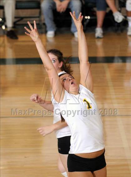 Thumbnail 3 in Thousand Oaks @ Moorpark photogallery.