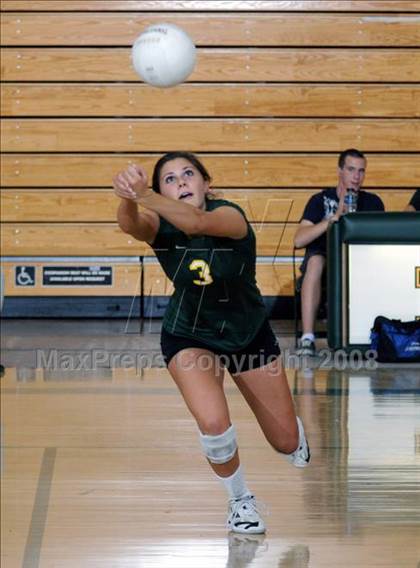 Thumbnail 3 in Thousand Oaks @ Moorpark photogallery.