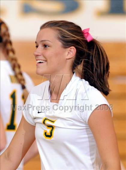 Thumbnail 3 in Thousand Oaks @ Moorpark photogallery.