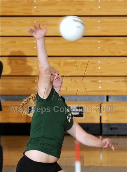 Thumbnail 3 in Thousand Oaks @ Moorpark photogallery.