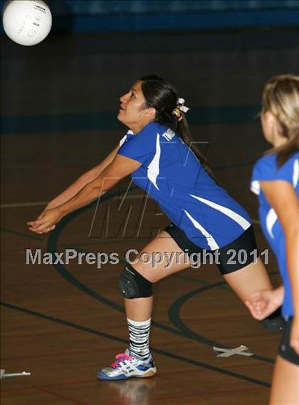 Thumbnail 2 in Oakdale @ Sierra photogallery.