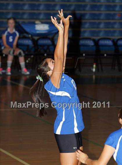 Thumbnail 1 in Oakdale @ Sierra photogallery.