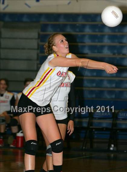 Thumbnail 1 in Oakdale @ Sierra photogallery.