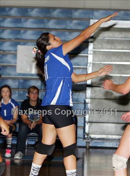 Thumbnail 2 in Oakdale @ Sierra photogallery.