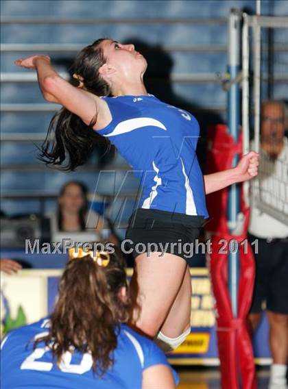 Thumbnail 2 in Oakdale @ Sierra photogallery.