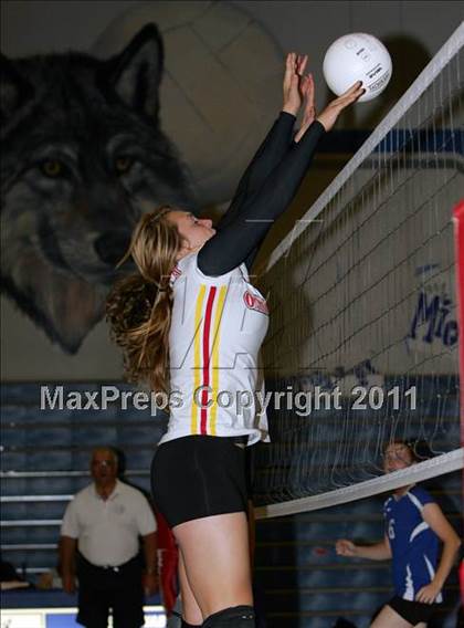 Thumbnail 3 in Oakdale @ Sierra photogallery.