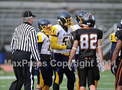Thumbnail 3 in South Hadley vs. Putnam Vo-Tech (MIAA Division II West Final) photogallery.