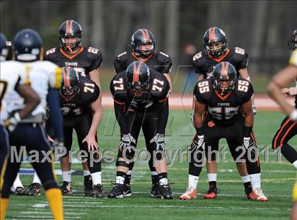 Thumbnail 3 in South Hadley vs. Putnam Vo-Tech (MIAA Division II West Final) photogallery.