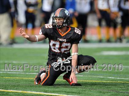 Thumbnail 3 in South Hadley vs. Putnam Vo-Tech (MIAA Division II West Final) photogallery.