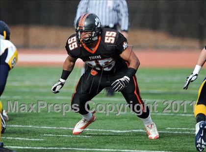 Thumbnail 2 in South Hadley vs. Putnam Vo-Tech (MIAA Division II West Final) photogallery.