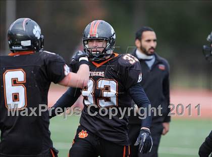 Thumbnail 1 in South Hadley vs. Putnam Vo-Tech (MIAA Division II West Final) photogallery.