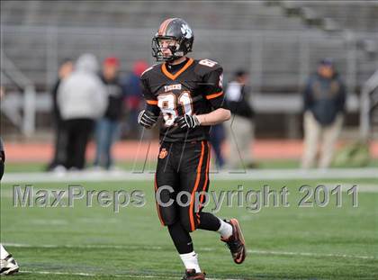 Thumbnail 2 in South Hadley vs. Putnam Vo-Tech (MIAA Division II West Final) photogallery.