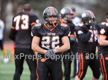 Thumbnail 1 in South Hadley vs. Putnam Vo-Tech (MIAA Division II West Final) photogallery.