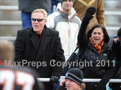 Thumbnail 1 in South Hadley vs. Putnam Vo-Tech (MIAA Division II West Final) photogallery.