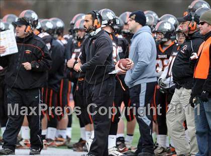 Thumbnail 1 in South Hadley vs. Putnam Vo-Tech (MIAA Division II West Final) photogallery.