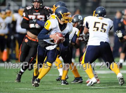 Thumbnail 3 in South Hadley vs. Putnam Vo-Tech (MIAA Division II West Final) photogallery.