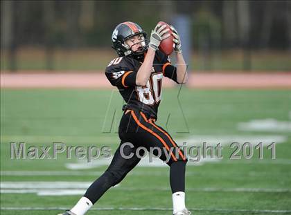 Thumbnail 1 in South Hadley vs. Putnam Vo-Tech (MIAA Division II West Final) photogallery.