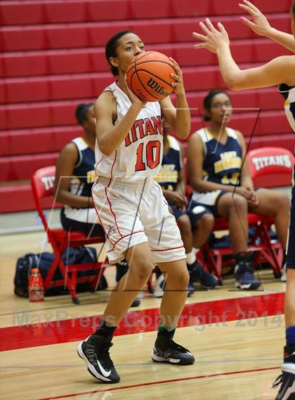 Thumbnail 3 in Elk Grove @ Antelope (CIF SJS D2 Playoffs) photogallery.