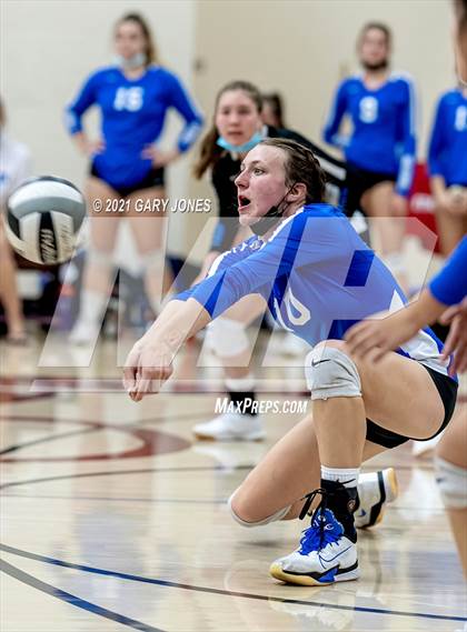 Thumbnail 2 in Rocklin @ Whitney photogallery.