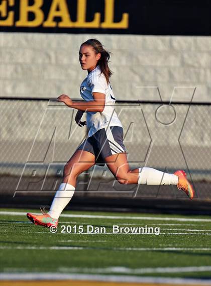 Thumbnail 3 in Morristown-Hamblen East @ Seymour (D2AAA District Quarterfinal)  photogallery.