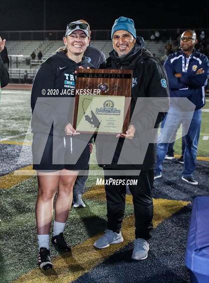 Thumbnail 1 in Santiago vs. Upland (CIF SS D1 Final) photogallery.