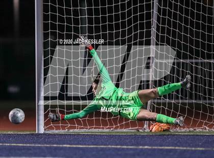 Thumbnail 1 in Santiago vs. Upland (CIF SS D1 Final) photogallery.