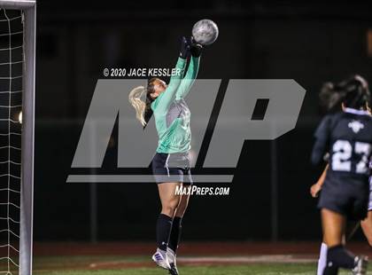 Thumbnail 1 in Santiago vs. Upland (CIF SS D1 Final) photogallery.