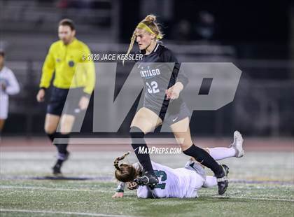 Thumbnail 2 in Santiago vs. Upland (CIF SS D1 Final) photogallery.