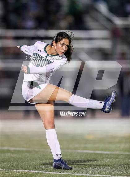 Thumbnail 2 in Santiago vs. Upland (CIF SS D1 Final) photogallery.