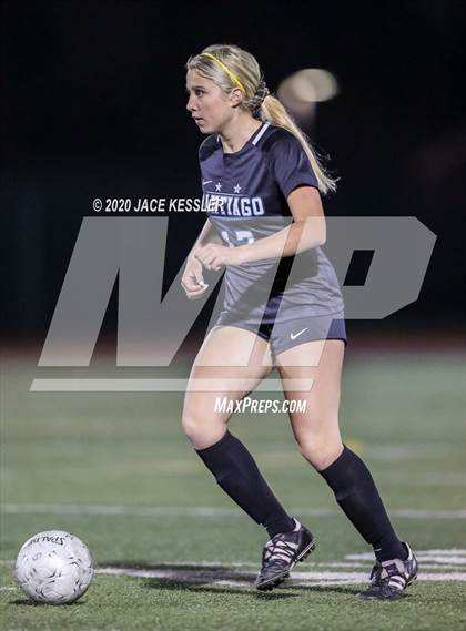 Thumbnail 1 in Santiago vs. Upland (CIF SS D1 Final) photogallery.