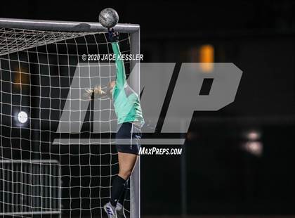 Thumbnail 2 in Santiago vs. Upland (CIF SS D1 Final) photogallery.