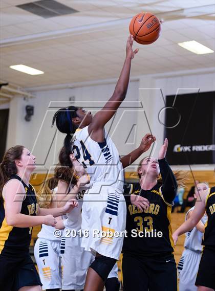 Thumbnail 3 in Del Oro @ Oak Ridge photogallery.