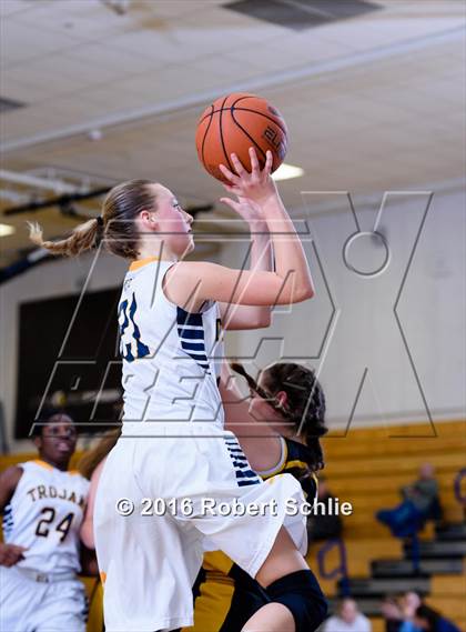 Thumbnail 2 in Del Oro @ Oak Ridge photogallery.