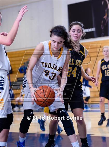 Thumbnail 2 in Del Oro @ Oak Ridge photogallery.