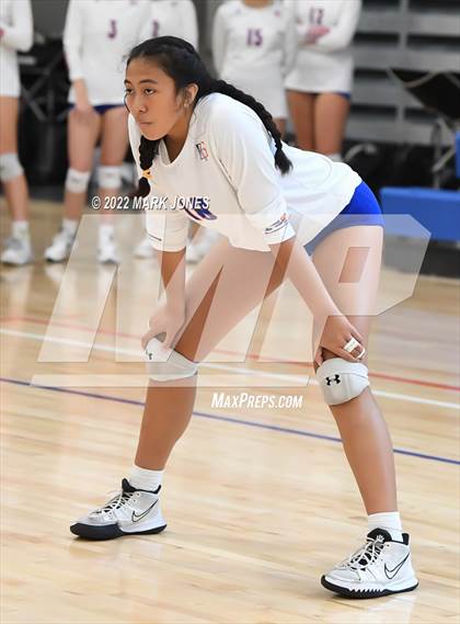 Thumbnail 2 in Bishop Gorman vs. Mead (Nike TOC Southwest) photogallery.